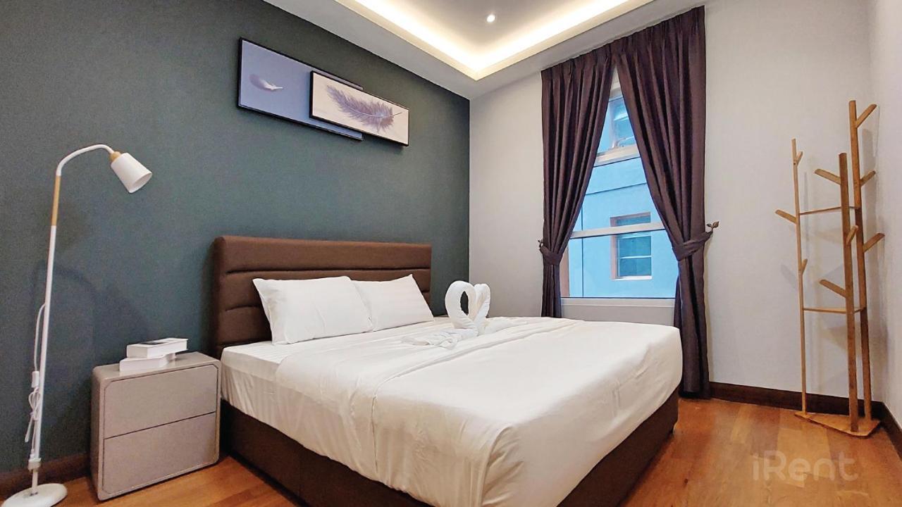 Private Room At Sky Suites Klcc By Irent365 Kuala Lumpur Exterior foto